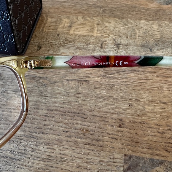 GUCCI Women’s Frames with Blue Light Protection - Picture 4 of 4